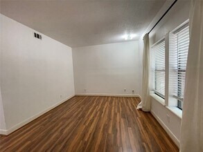 1901 Brun St in Houston, TX - Building Photo - Building Photo