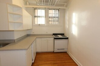 819 W Waveland Ave in Chicago, IL - Building Photo - Building Photo