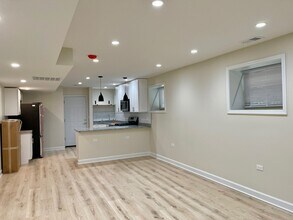 4845 N Kostner Ave in Chicago, IL - Building Photo - Building Photo