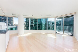 301 Main St in San Francisco, CA - Building Photo - Building Photo