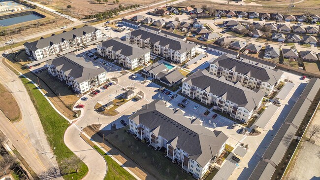 Matlock Flats in Arlington, TX - Foto de edificio - Building Photo