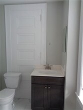 22 W Third Street #203 Street Unit in Corning, NY - Foto de edificio - Building Photo