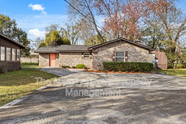 property at 5615 Atlee Ave