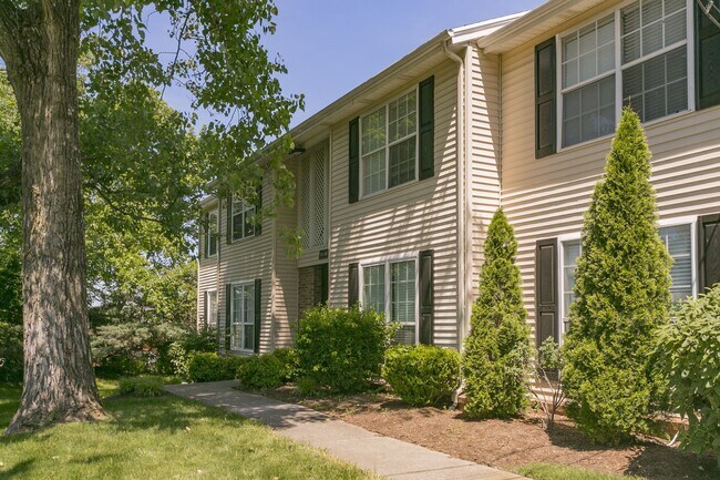 Southwood Apartments in Nashville, TN - Building Photo - Building Photo