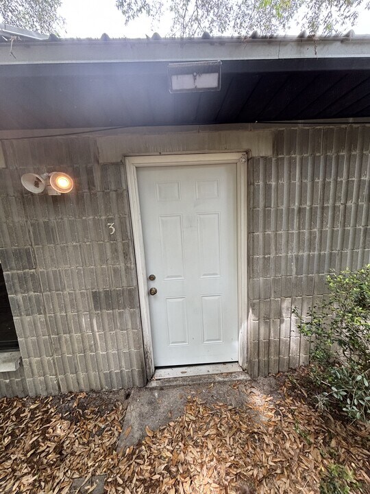2321 SW 31st Pl in Gainesville, FL - Building Photo