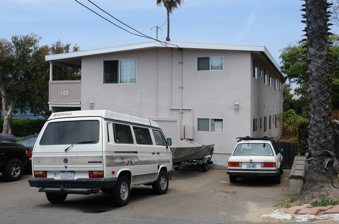 140 4th St in Del Mar, CA - Building Photo