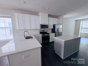 417 E 16th St in Charlotte, NC - Building Photo - Building Photo