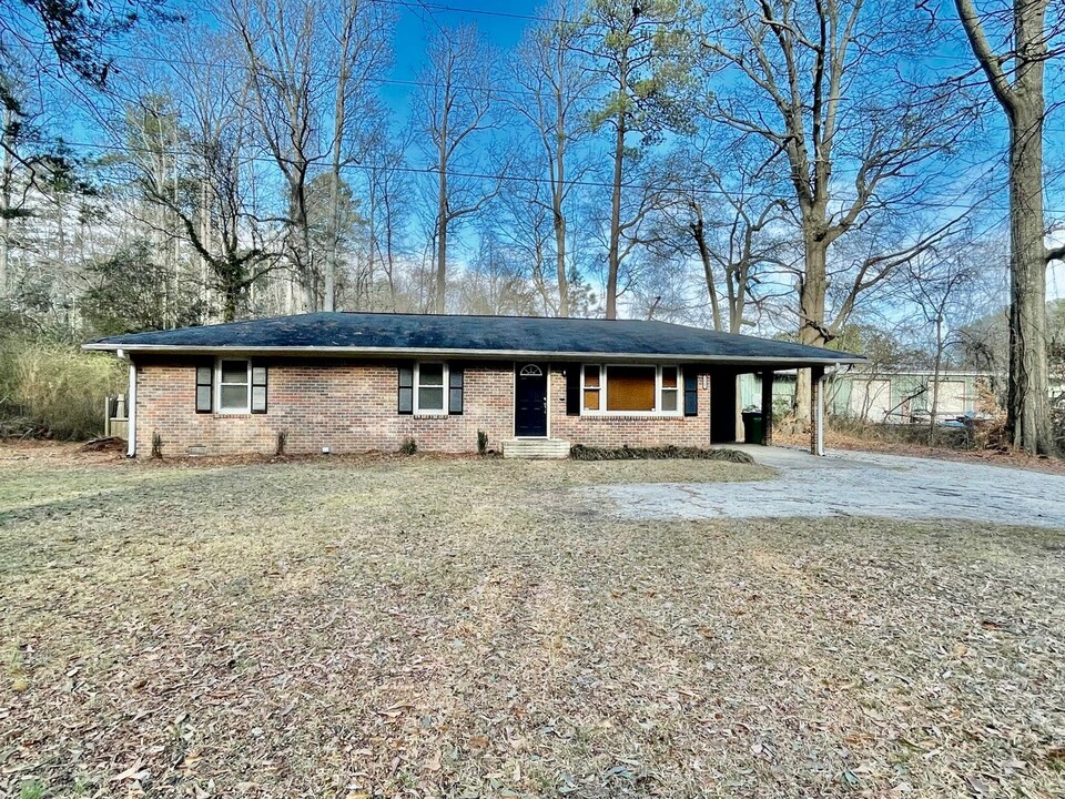 3005 Causey Rd in Austell, GA - Building Photo