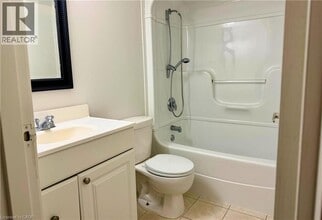 64 Benton St in Kitchener, ON - Building Photo - Building Photo