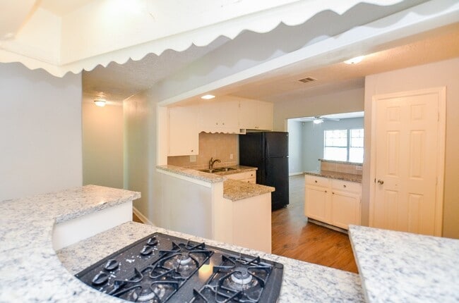 property at 5405 Southlea St