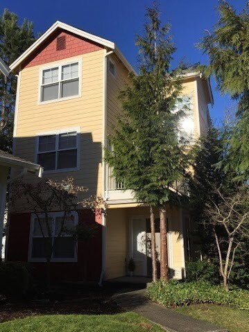 539 225th Pl NE in Sammamish, WA - Building Photo