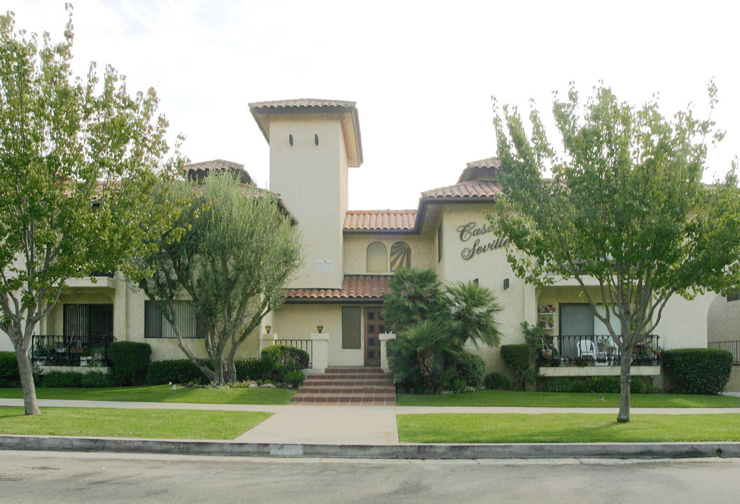 Casa De Seville in San Pedro, CA - Building Photo