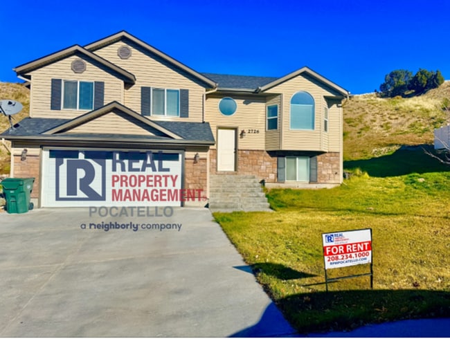 property at 2726 Via Valdarno