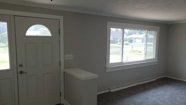 324 W Sunset Ave in Appleton, WI - Building Photo - Building Photo