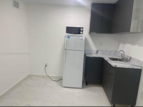 3501 NW 182nd St in Miami Gardens, FL - Building Photo - Building Photo