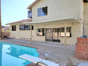 7450 Trudy Ln in Las Vegas, NV - Building Photo - Building Photo