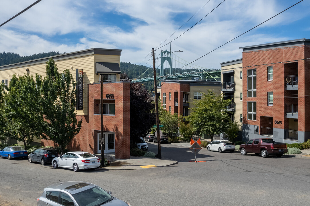 Cathedral Park in Portland, OR - Building Photo