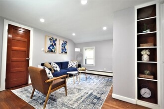 150 Maple St in Framingham, MA - Building Photo - Building Photo