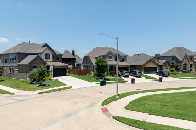 Lakes Of River Trails East in Fort Worth, TX - Building Photo - Building Photo