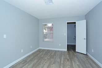 The Marlow in Henderson, NV - Building Photo - Interior Photo