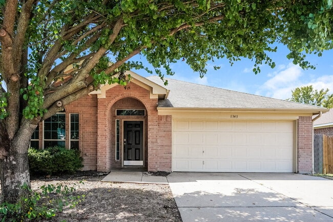 property at 1345 Meadowbrook Ln