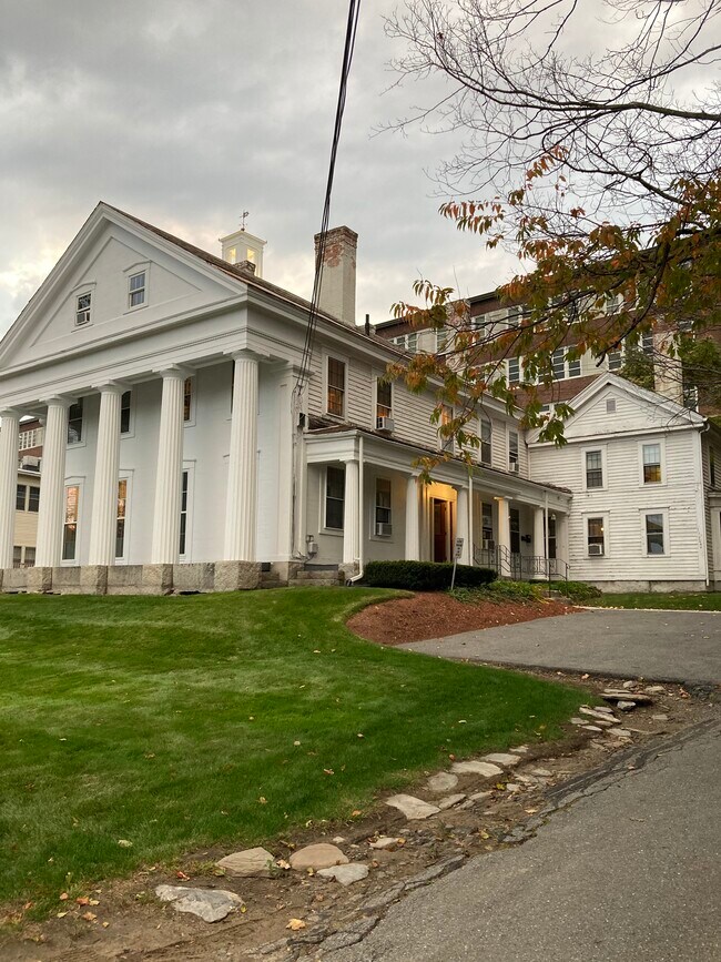 128 Prichard St Rentals in Fitchburg, MA