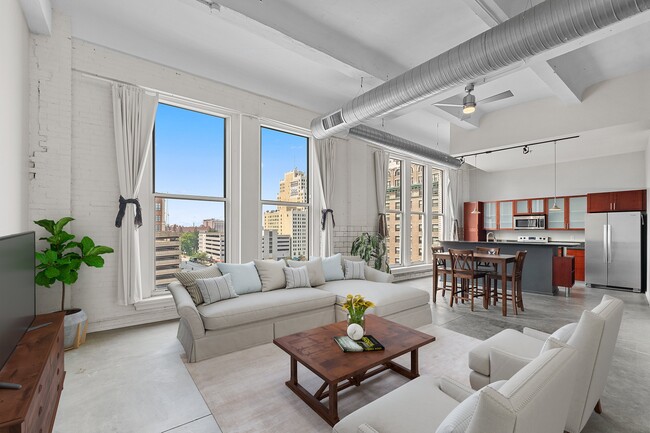 1136 Washington Ave, Unit 608