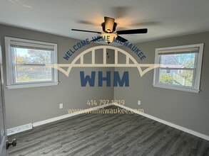 4969 N 105th St in Milwaukee, WI - Building Photo - Building Photo