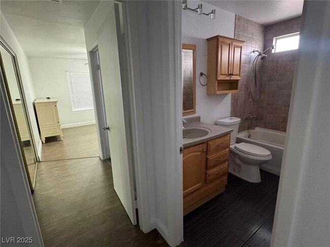 property at 7333 Coffeyville Ave