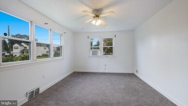 421 Avenue C in Horsham, PA - Building Photo - Building Photo