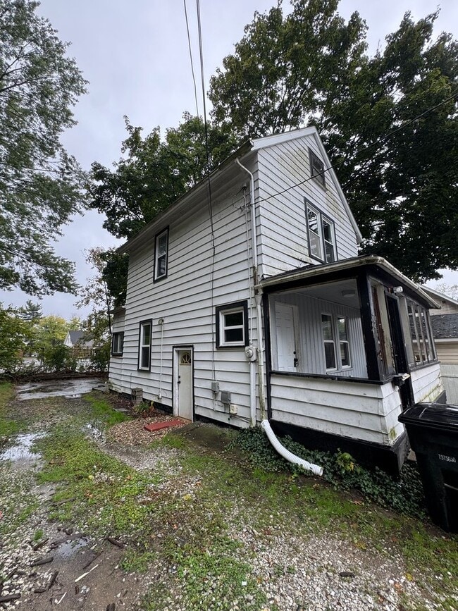 172 Vesper St in Akron, OH - Building Photo - Building Photo