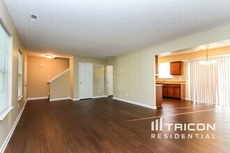 3934 Lincoln Rd in Indianapolis, IN - Building Photo - Building Photo