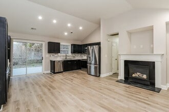 2622 Amber Crest Dr in Gastonia, NC - Building Photo - Building Photo