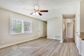 8209 Sarnow Dr in Orlando, FL - Building Photo - Building Photo