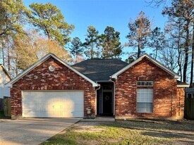 4006 Hunnington Dr in Conroe, TX - Building Photo