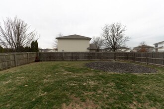 3303 Crow Ct in Columbia, MO - Building Photo - Building Photo