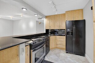 447 Flanders I in Delray Beach, FL - Building Photo