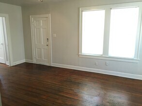 812 E 30th St-Unit -812 East 30th Street in Austin, TX - Building Photo - Building Photo