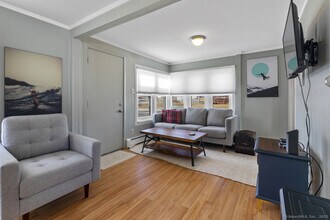 17 York Ave in East Lyme, CT - Building Photo - Building Photo