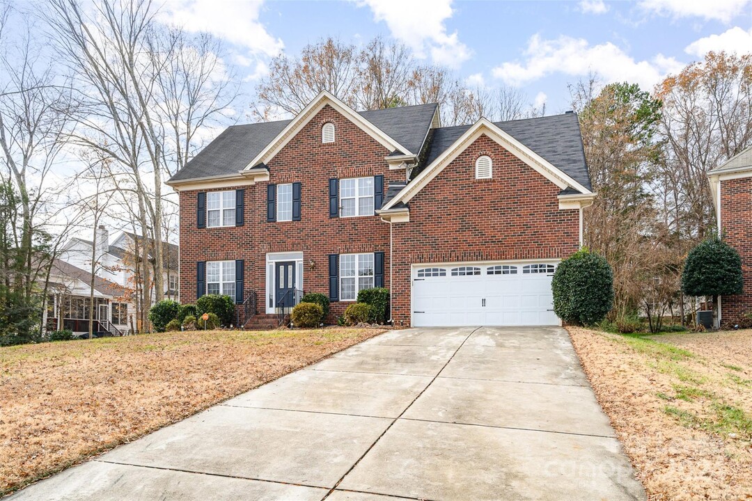 11005 Chilcomb Ct in Charlotte, NC - Building Photo