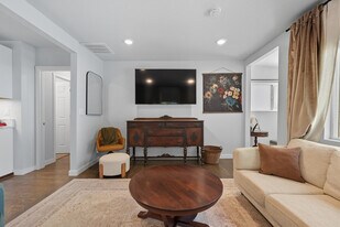 1119 Prosser Ave in Prosser, WA - Building Photo