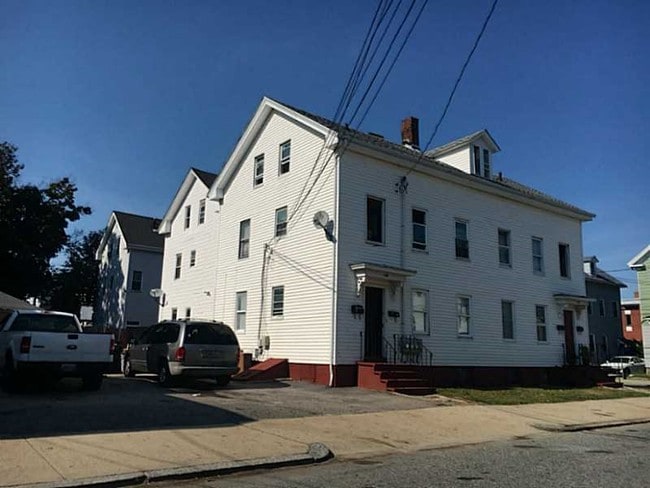 184 Allston St in Providence, RI - Foto de edificio - Building Photo