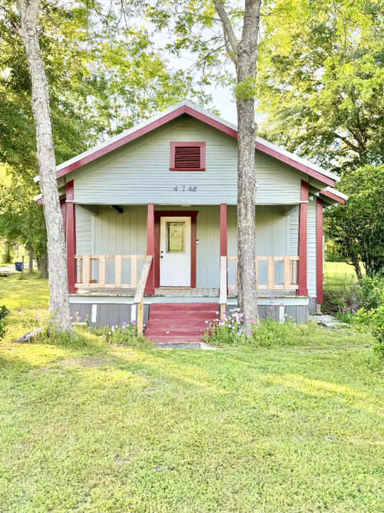 4748 LA-8 in Leesville, LA - Building Photo