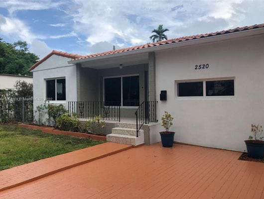 property at 2520 SW 22nd Terrace