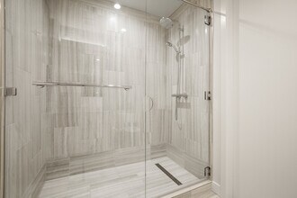 44 East Ave in Austin, TX - Building Photo - Building Photo