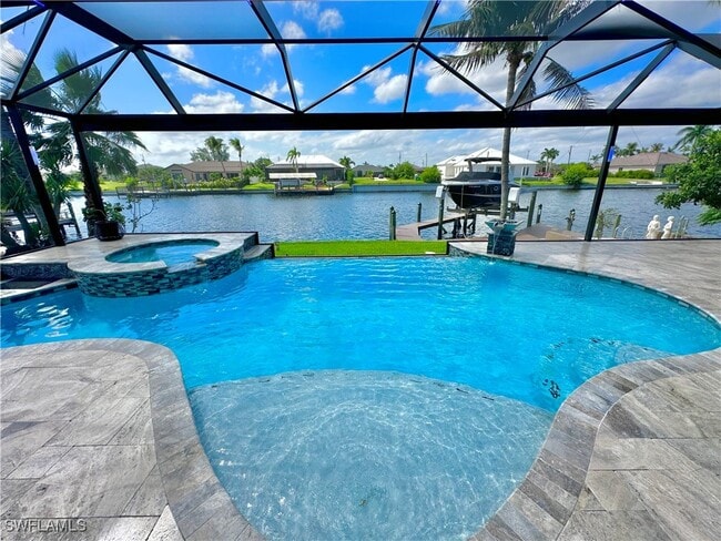 property at 2544 SW 28th Pl