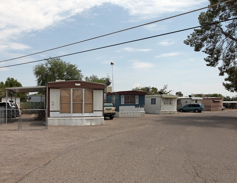 4-3's Mobile Home Park in Tucson, AZ - Building Photo