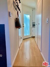2500 Abbot Kinney Blvd in Los Angeles, CA - Building Photo - Building Photo