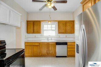 403 S Yale St in Wichita, KS - Building Photo - Building Photo