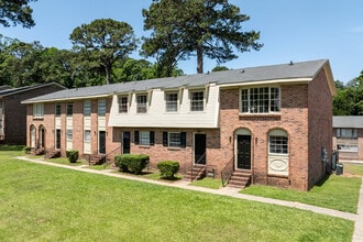 Wood Valley Apartment Homes in Macon, GA - Foto de edificio - Building Photo